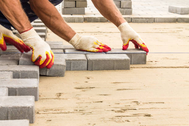 Best Driveway Pavers Contractor  in Tupelo, MS